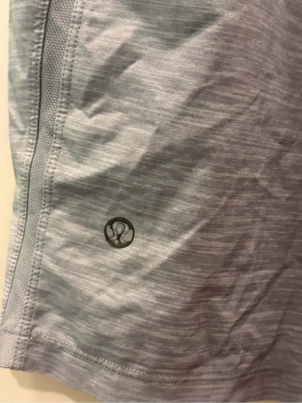 Lululemon Pace Breaker Short Linerless 7” in Heather Allover Sea Salt Light Cast